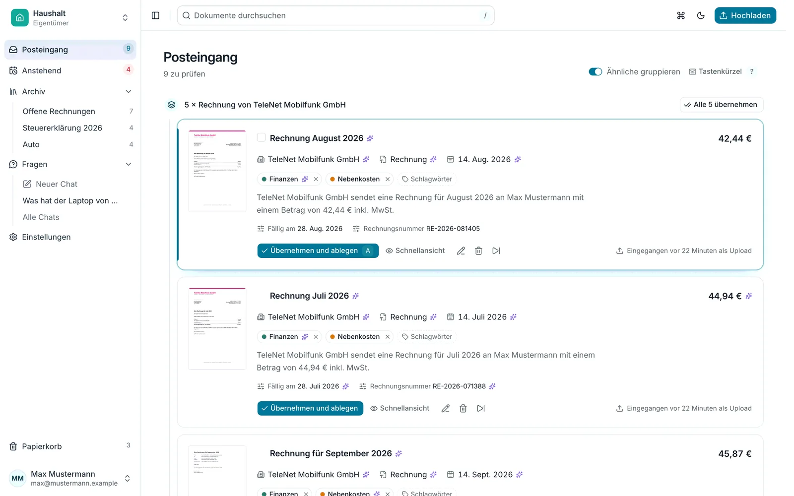 Der Posteingang von PaperBeGone mit erkannten Rechnungen, Beispieldaten von Max Mustermann
